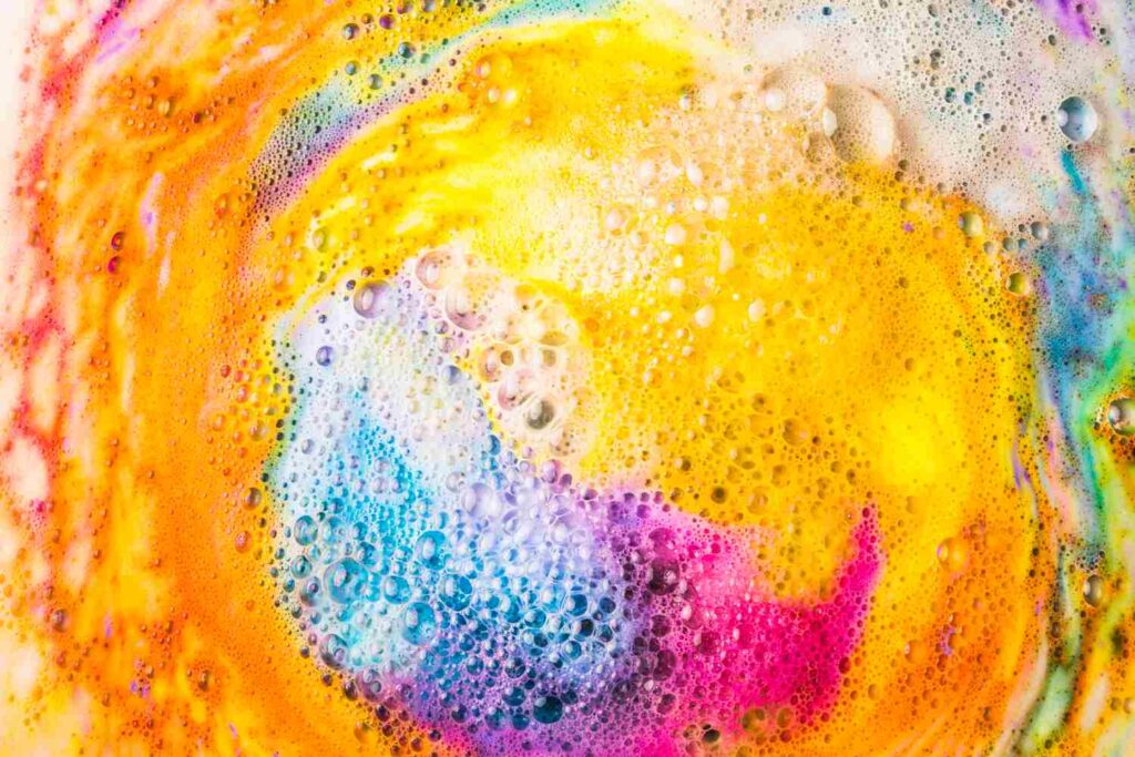 What are Bath Bombs - Steps to use Bath Bombs in your Skincare routine for an Ultimate Luxurious Relaxation